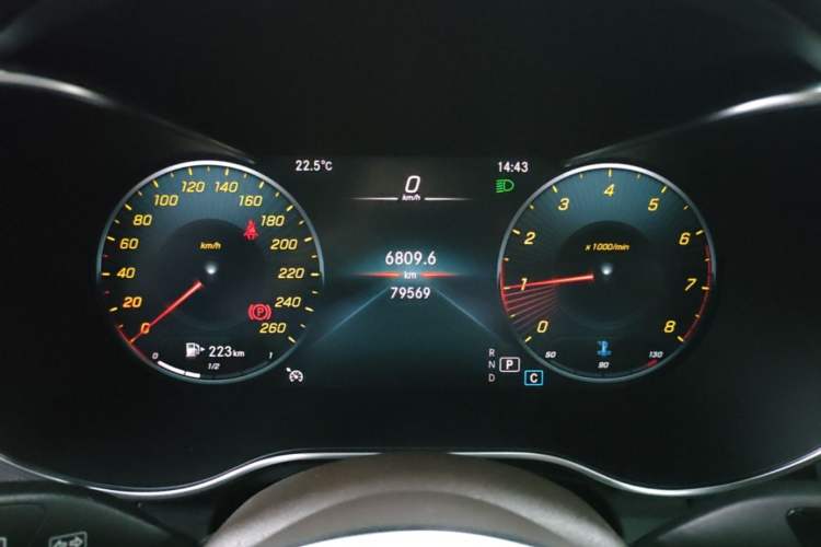 Used Mercedes-Benz GLC 2022 Refreshed GLC 260 L 4MATIC Dynamic Edition Instrument Cluster