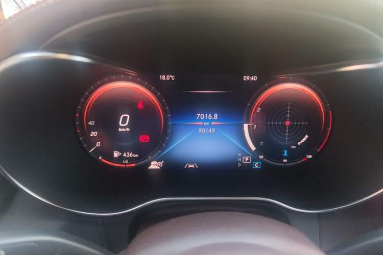 Used Mercedes-Benz GLC 2022 GLC 300 L 4MATIC Luxury Model Instrument Cluster