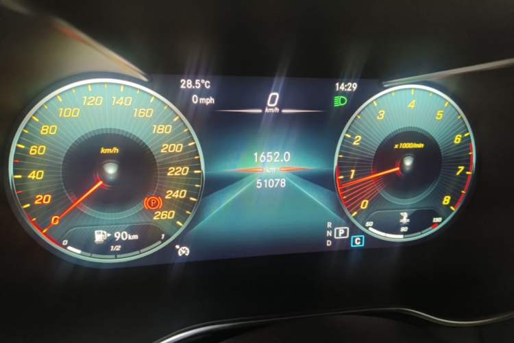 Used Mercedes-Benz GLC 2022 Second Facelift GLC 260 L 4MATIC Luxury Edition Instrument Cluster