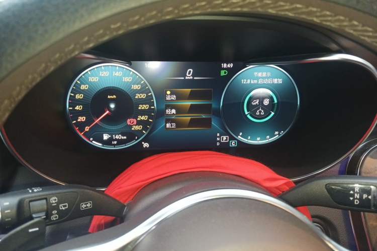 Used Mercedes-Benz GLC 2022 GLC 260 L 4MATIC Luxury Model Instrument Cluster