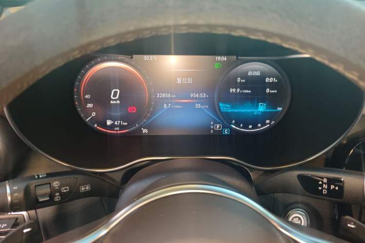 Used Mercedes-Benz GLC 2022 Facelifted GLC 260 L 4MATIC Dynamic Edition Instrument Cluster