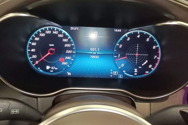Used Mercedes-Benz GLC 2022 Second Facelift GLC 260 L 4MATIC Luxury Edition Instrument Cluster