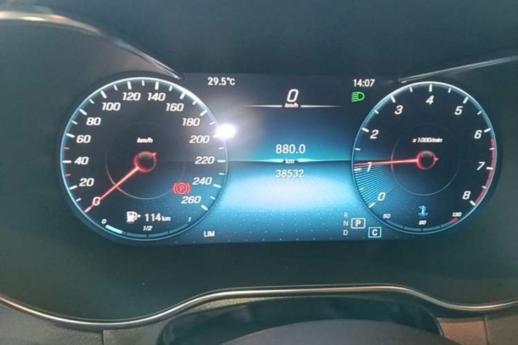 Used Mercedes-Benz GLC 2022 Facelifted GLC 260 L 4MATIC Dynamic Edition Instrument Cluster