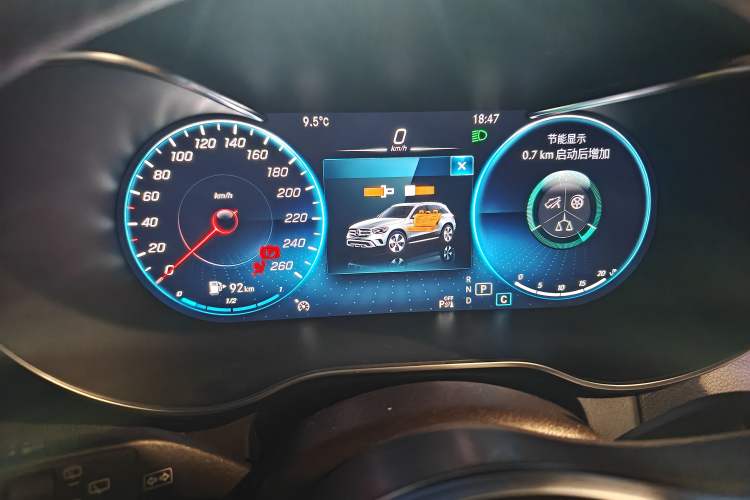 Used Mercedes-Benz GLC 2022 GLC 260 L 4MATIC Luxury Model Instrument Cluster