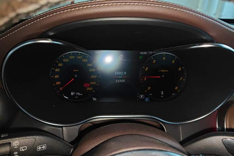 Used Mercedes-Benz GLC 2022 Refreshed GLC 300 L 4MATIC Dynamic Edition Prestige Version Instrument Cluster