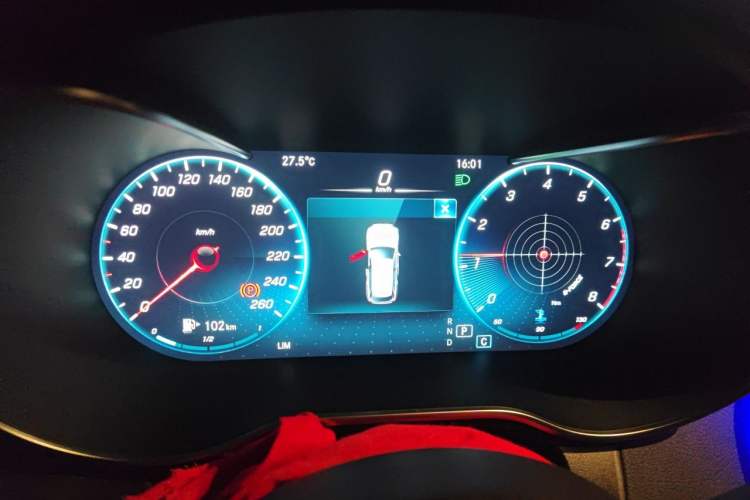 Used Mercedes-Benz GLC 2022 Facelift GLC 300 L 4MATIC Luxury Edition Instrument Cluster