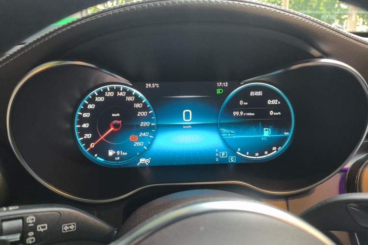 Used Mercedes-Benz GLC 2022 Facelift GLC 260 L 4MATIC Luxury Edition Instrument Cluster