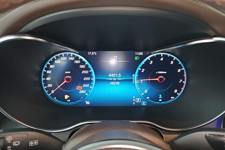 Used Mercedes-Benz GLC 2022 Second Facelift GLC 260 L 4MATIC Luxury Edition Instrument Cluster