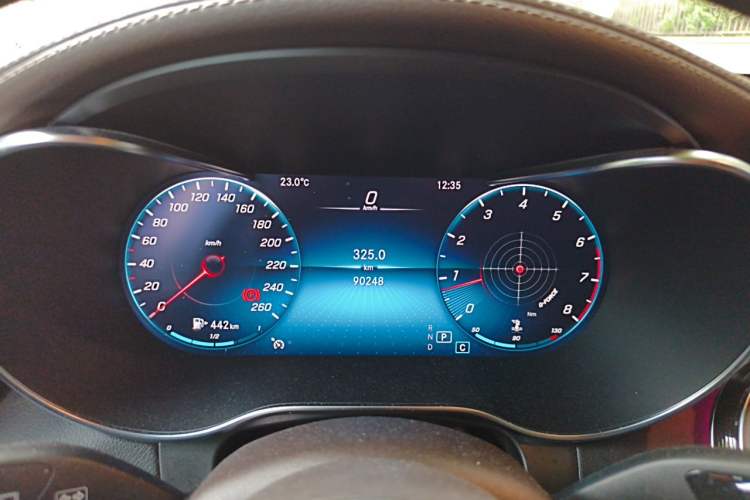 Used Mercedes-Benz GLC 2022 GLC 260 L 4MATIC Luxury Model Instrument Cluster