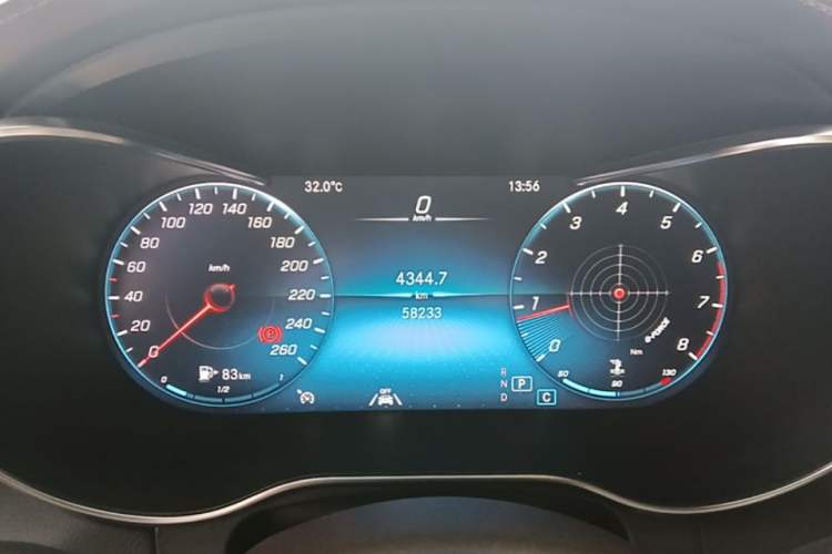 Used Mercedes-Benz GLC 2022 Refreshed GLC 300 L 4MATIC Dynamic Edition Instrument Cluster