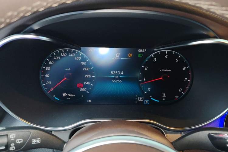 Used Mercedes-Benz GLC 2022 Second Facelift GLC 260 L 4MATIC Luxury Edition Instrument Cluster