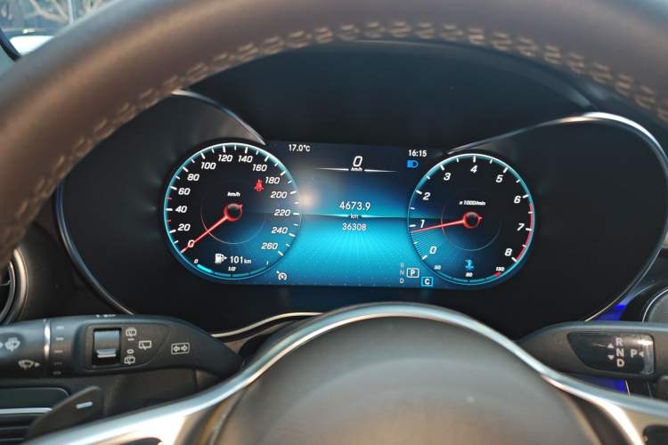 Used Mercedes-Benz GLC 2022 Facelift GLC 260 L 4MATIC Luxury Edition Instrument Cluster