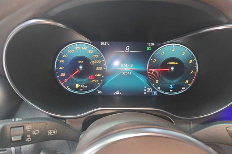 Used Mercedes-Benz GLC 2022 GLC 300 L 4MATIC Dynamic Model Instrument Cluster