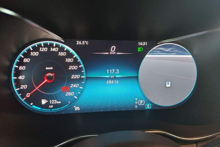 Used Mercedes-Benz GLC 2022 Facelifted GLC 260 L 4MATIC Dynamic Edition Instrument Cluster