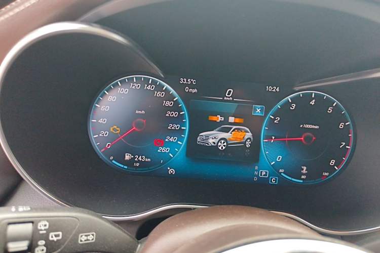 Used Mercedes-Benz GLC 2022 Second Facelift GLC 260 L 4MATIC Luxury Edition Instrument Cluster