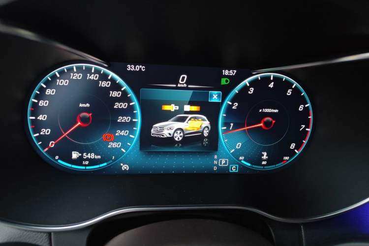 Used Mercedes-Benz GLC 2022 Second Facelift GLC 260 L 4MATIC Luxury Edition Instrument Cluster