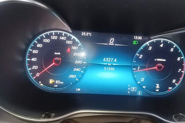 Used Mercedes-Benz GLC 2022 Second Facelift GLC 260 L 4MATIC Luxury Edition Instrument Cluster