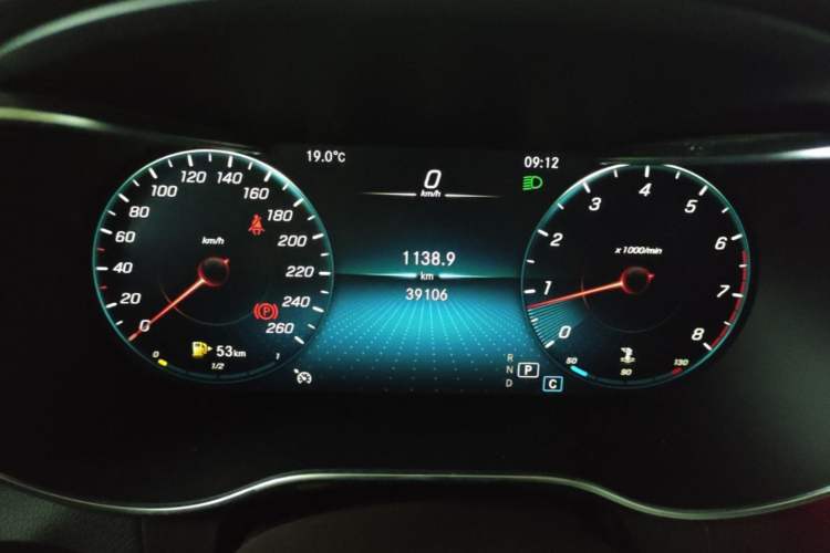 Used Mercedes-Benz GLC 2022 Second Facelift GLC 260 L 4MATIC Luxury Edition Instrument Cluster