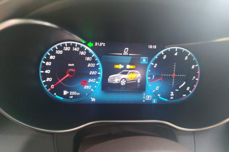 Used Mercedes-Benz GLC 2022 Facelifted GLC 260 L 4MATIC Dynamic Edition Instrument Cluster