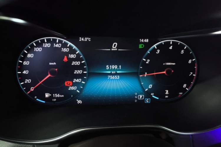 Used Mercedes-Benz GLC 2022 Second Facelift GLC 260 L 4MATIC Luxury Edition Instrument Cluster