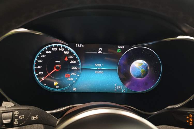 Used Mercedes-Benz GLC 2022 Second Facelift GLC 260 L 4MATIC Dynamic Edition Instrument Cluster