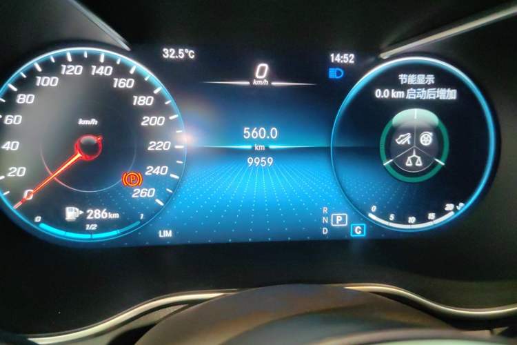 Used Mercedes-Benz GLC 2022 GLC 260 L 4MATIC Luxury Model Instrument Cluster