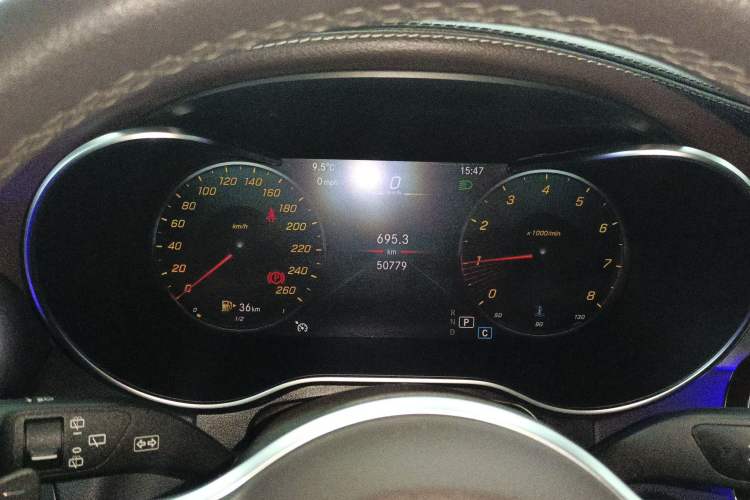Used Mercedes-Benz GLC 2022 Facelift GLC 260 L 4MATIC Luxury Edition Instrument Cluster