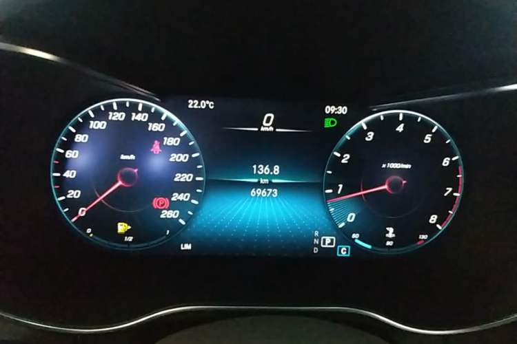 Used Mercedes-Benz GLC 2022 Second Facelift GLC 260 L 4MATIC Dynamic Edition Instrument Cluster
