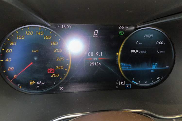 Used Mercedes-Benz GLC 2022 Refreshed GLC 260 L 4MATIC Dynamic Edition Instrument Cluster
