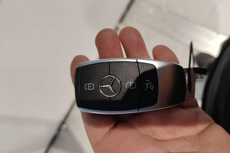 Used Mercedes-Benz GLC 2022 Refreshed GLC 300 L 4MATIC Dynamic Edition Prestige Version Interior 1
