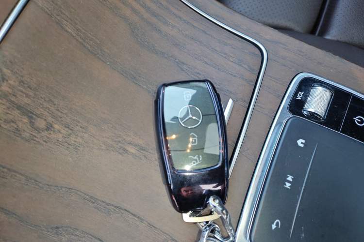 Used Mercedes-Benz GLC 2022 Refreshed GLC 300 L 4MATIC Dynamic Edition Prestige Version Interior 1