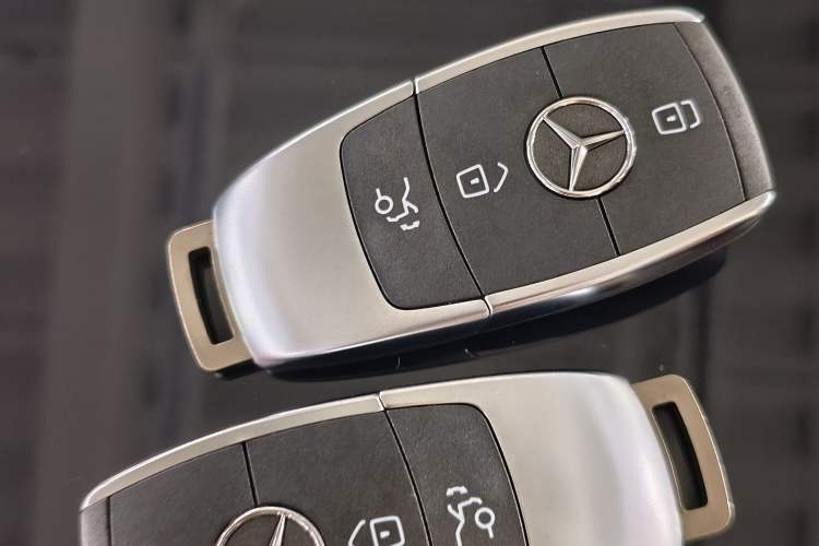 Used Mercedes-Benz GLC 2022 Refreshed GLC 300 L 4MATIC Dynamic Edition Prestige Version Interior 1