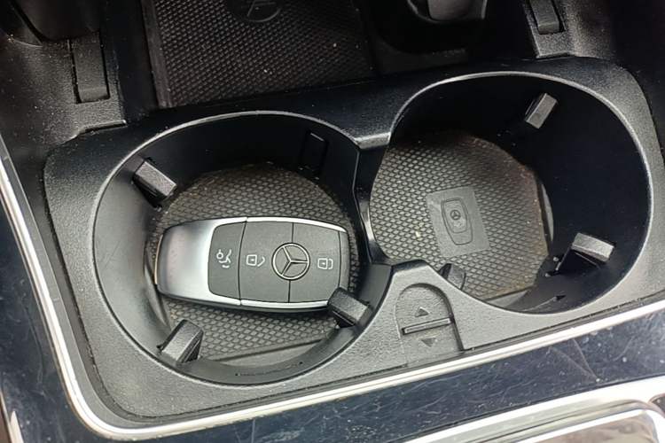 Used Mercedes-Benz GLC 2022 Facelifted GLC 260 L 4MATIC Dynamic Edition Interior 1