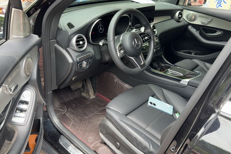 Used Mercedes-Benz GLC 2022 Facelifted GLC 260 L 4MATIC Dynamic Edition Interior 1