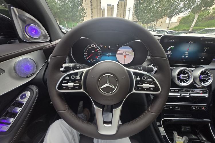 Used Mercedes-Benz GLC 2022 Facelifted GLC 260 L 4MATIC Dynamic Edition Interior 11