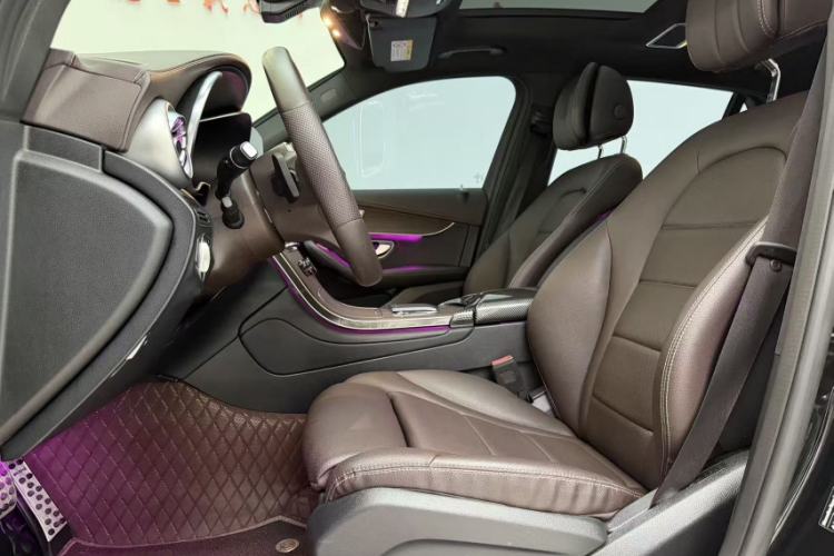 Used Mercedes-Benz GLC 2022 Refreshed GLC 300 L 4MATIC Dynamic Edition Prestige Version Interior 2