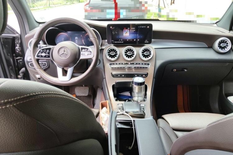 Used Mercedes-Benz GLC 2022 Refreshed GLC 300 L 4MATIC Dynamic Edition Prestige Version Interior 2