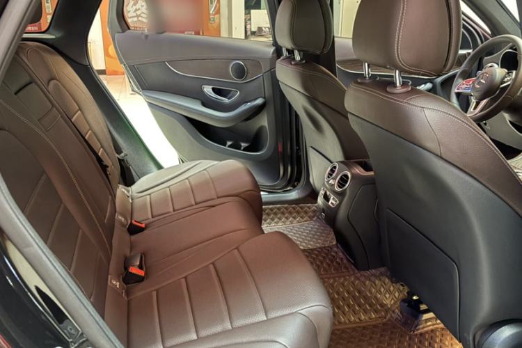 Used Mercedes-Benz GLC 2022 Refreshed GLC 300 L 4MATIC Dynamic Edition Prestige Version Interior 2