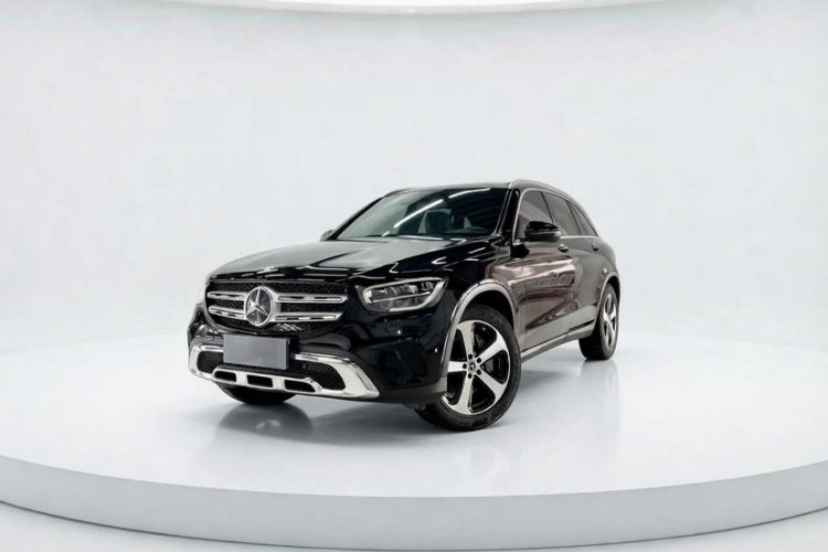 Used Mercedes-Benz GLC 2022 Second Facelift GLC 260 L 4MATIC Dynamic Edition Interior 2