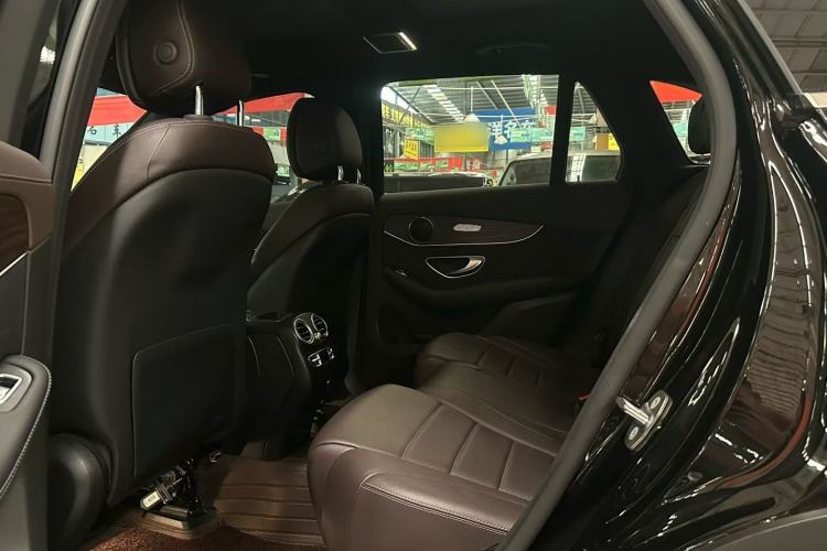 Used Mercedes-Benz GLC 2022 Refreshed GLC 300 L 4MATIC Dynamic Edition Prestige Version Interior 3