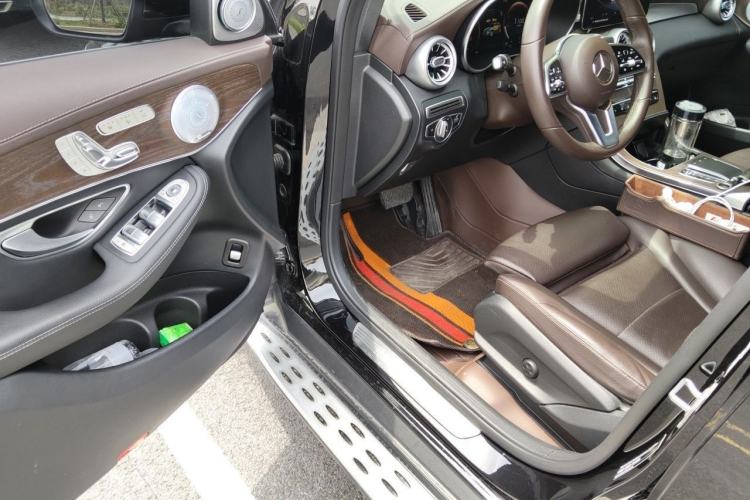 Used Mercedes-Benz GLC 2022 Refreshed GLC 300 L 4MATIC Dynamic Edition Prestige Version Interior 3