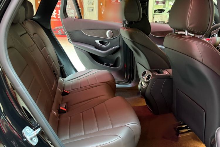 Used Mercedes-Benz GLC 2022 Refreshed GLC 300 L 4MATIC Dynamic Edition Prestige Version Interior 6