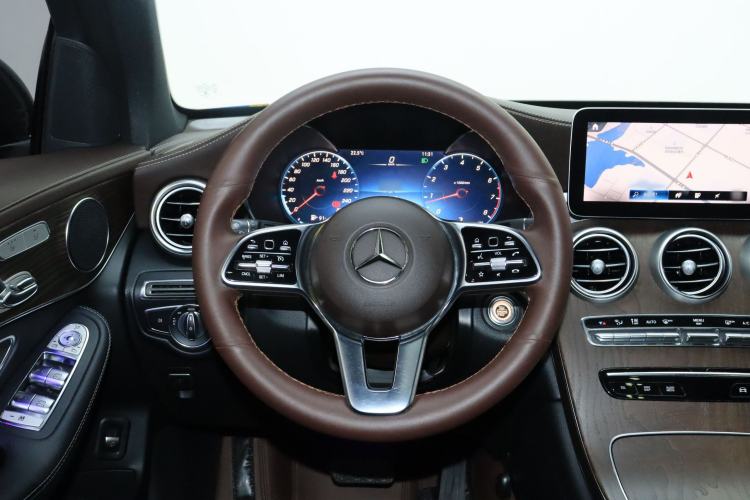 Used Mercedes-Benz GLC 2022 Refreshed GLC 300 L 4MATIC Dynamic Edition Prestige Version Interior 6