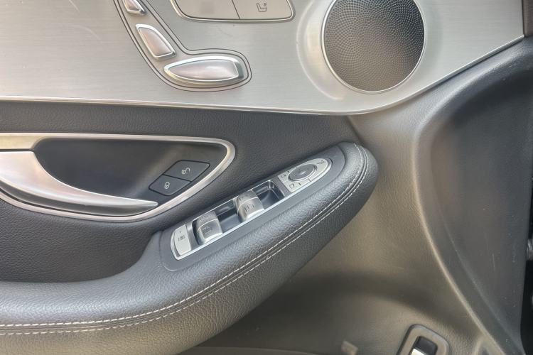 Used Mercedes-Benz GLC 2022 Facelifted GLC 260 L 4MATIC Dynamic Edition Interior 7