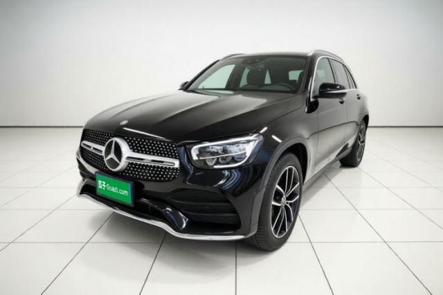 Ojetý Mercedes-Benz GLC 2022 Facelift GLC 260 L 4MATIC Luxury Edition