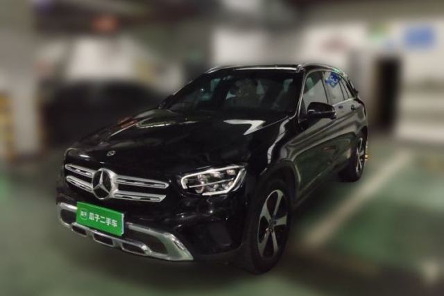 Ojetý Mercedes-Benz GLC 2022 Refreshed GLC 260 L 4MATIC Dynamic Edition