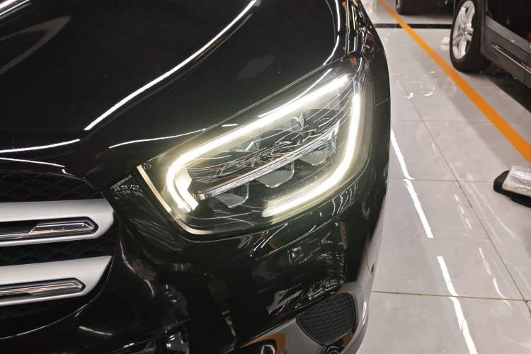Used Mercedes-Benz GLC 2022 Refreshed GLC 260 L 4MATIC Dynamic Edition Left Front Headlight