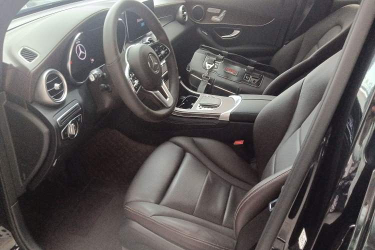 Used Mercedes-Benz GLC 2022 Refreshed GLC 300 L 4MATIC Dynamic Edition Left Front Seat