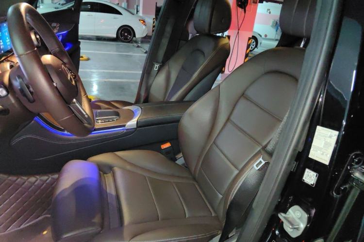 Used Mercedes-Benz GLC 2022 Refreshed GLC 300 L 4MATIC Dynamic Edition Left Front Seat