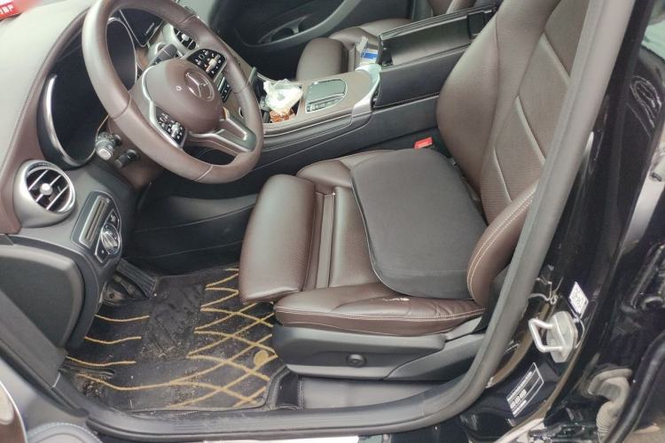 Used Mercedes-Benz GLC 2022 GLC 300 L 4MATIC Dynamic Model Left Front Seat